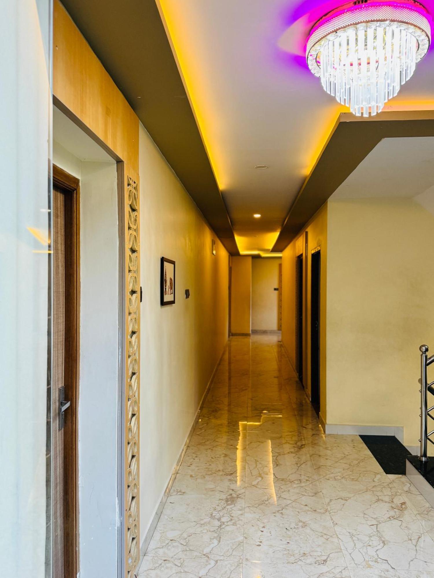 Hotel Sangeeth Palace Rameswaram Bagian luar foto