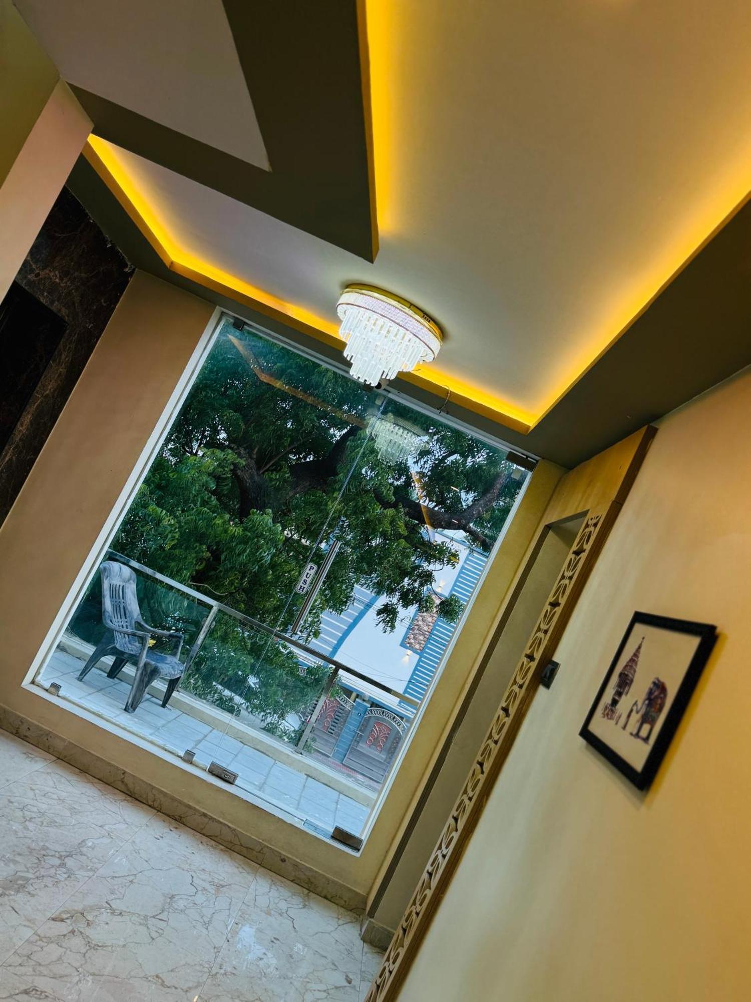 Hotel Sangeeth Palace Rameswaram Bagian luar foto